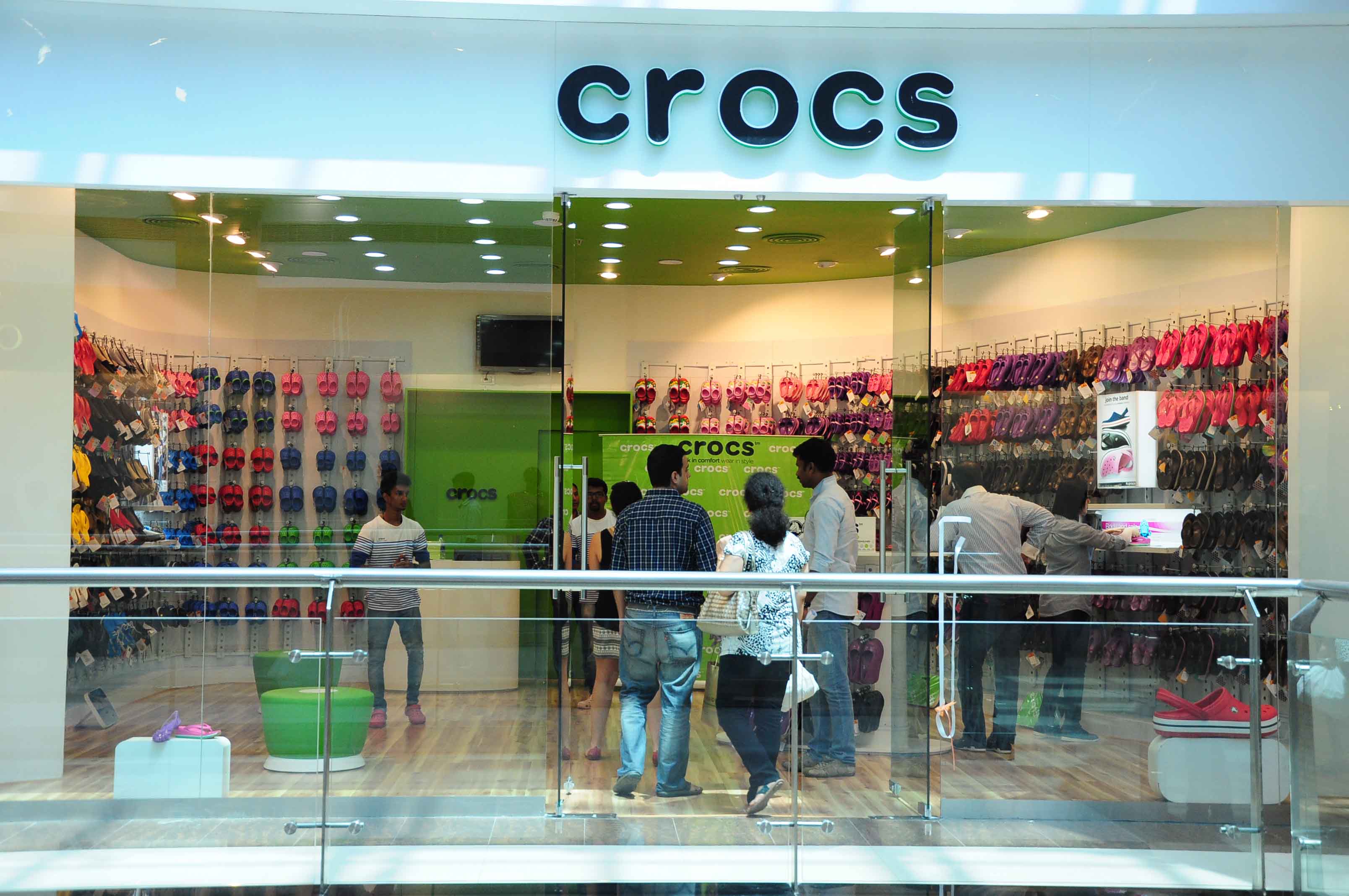 crocs showroom